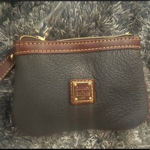 NWT - Dooney & Bourke Wristlet - mini
